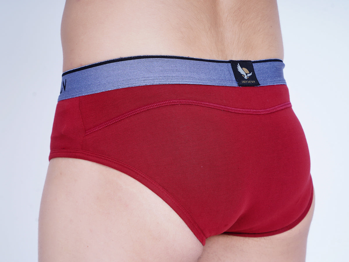 Mahogany Briefs