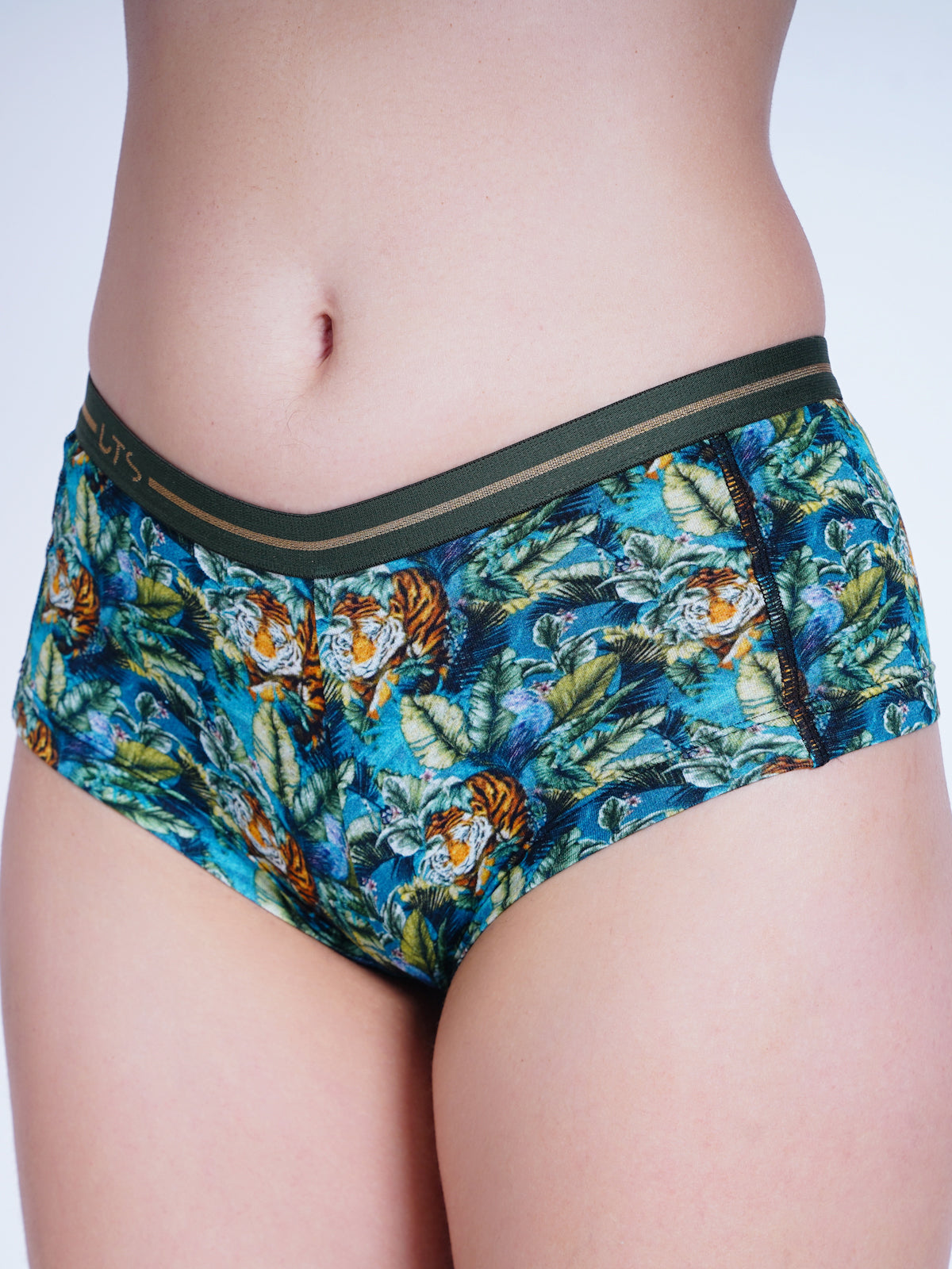 Wild Gaze Booty Short