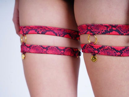Venom Garters
