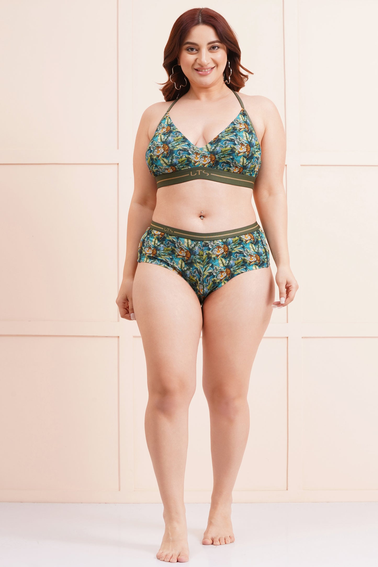 Wild Gaze Booty Short