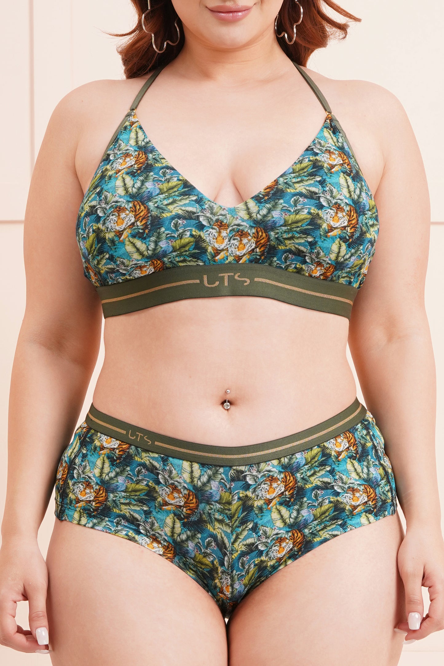 Wild Gaze Booty Short